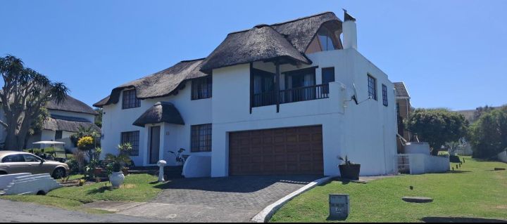 3 Bedroom Property for Sale in Hickmans River Eastern Cape